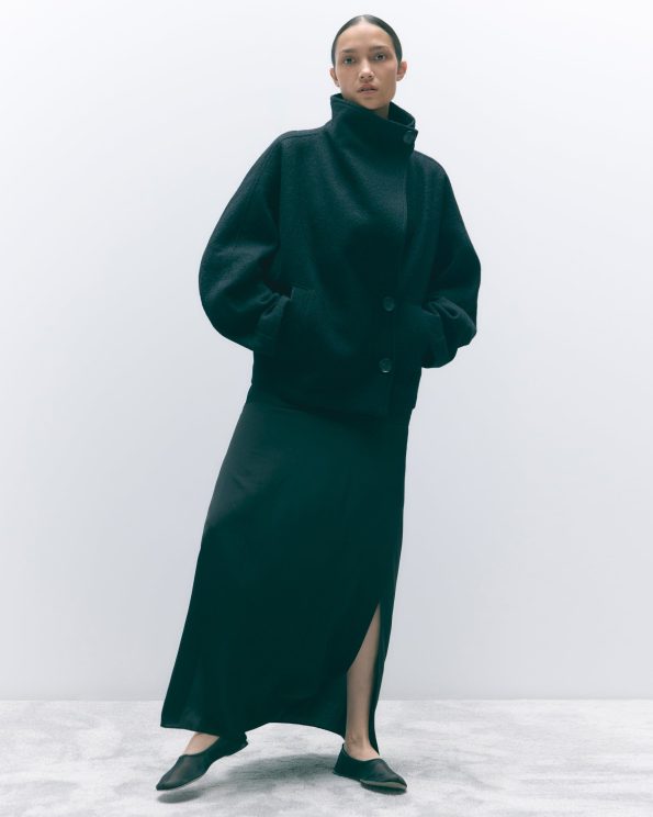 Vashti_Black_Augusta_Black_-8-4×5-1